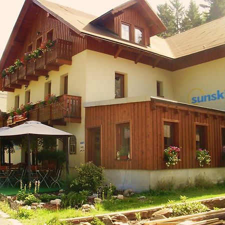 Penzion Sunski Hotel Harrachov Exterior foto